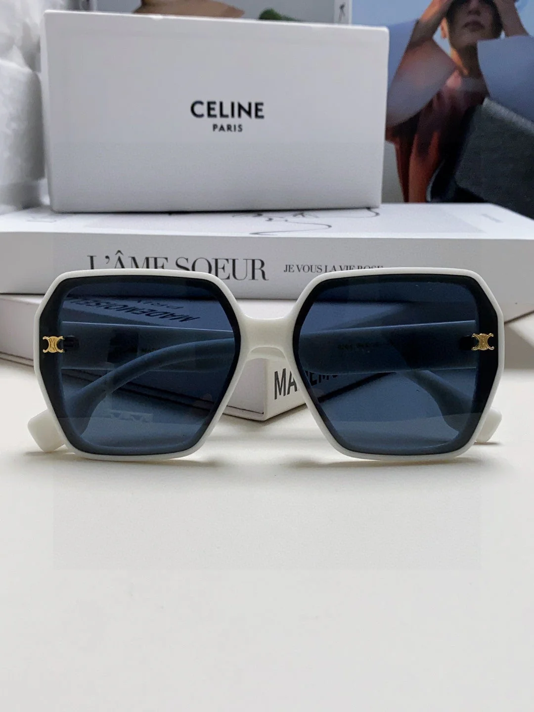 TRIOMPHE SUNGLASSES 552771 IN WHITE ACETATE