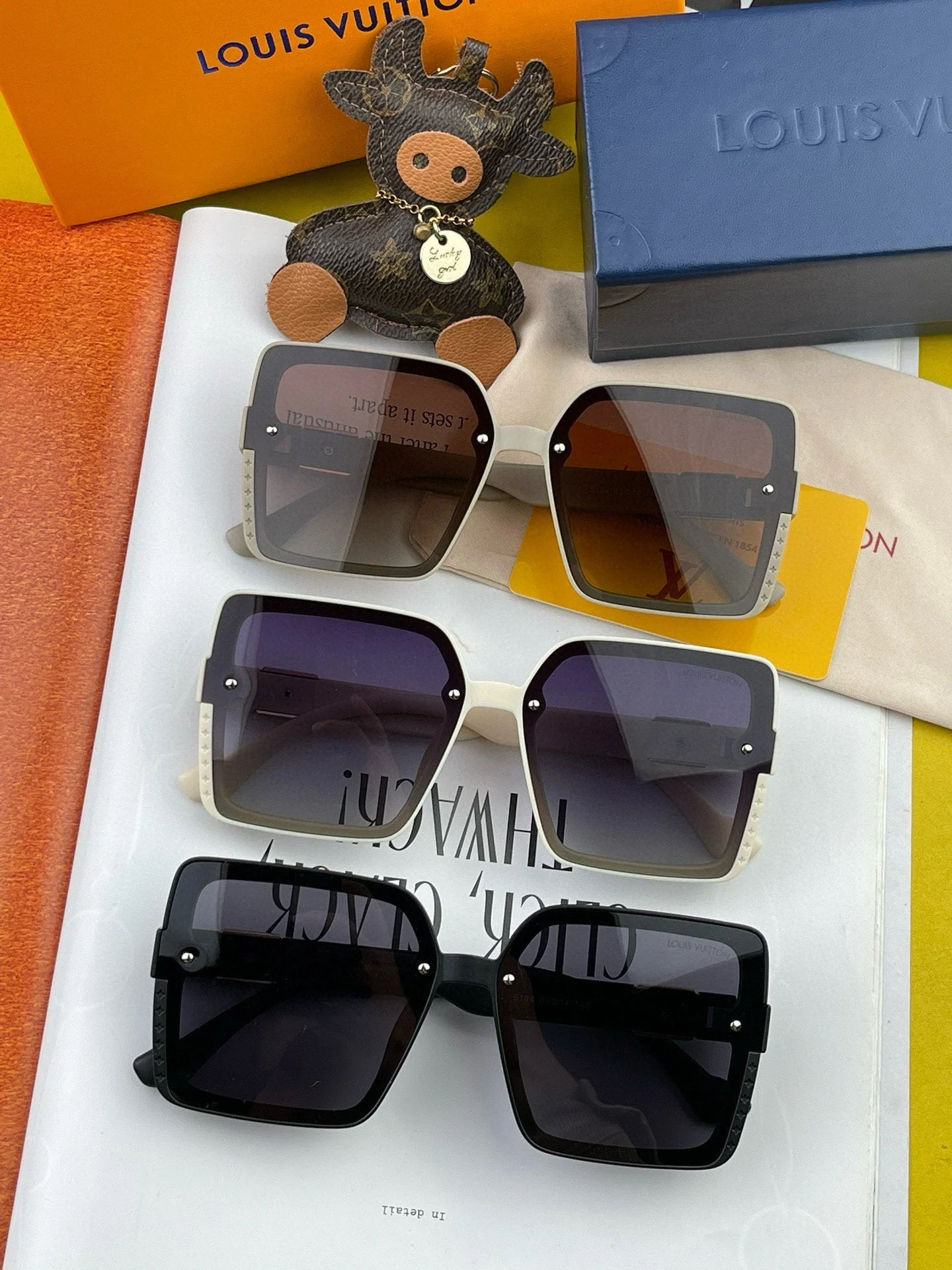 LARGE SQUARE SUNGLASS L1845 IN ACETATE