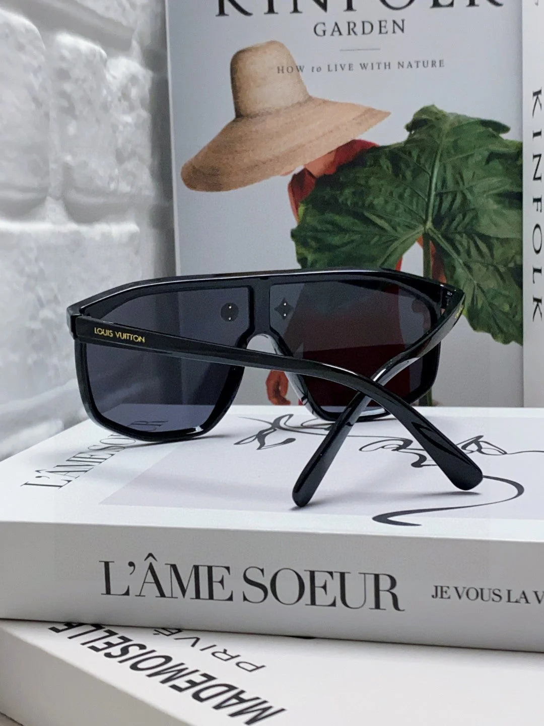 WAIMEA SUNGLASSES 570270 IN BLACK ACETATE