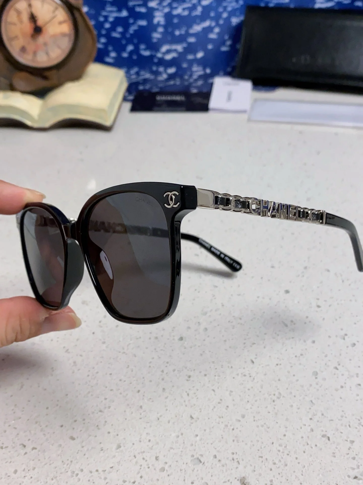 SQUARE SUNGLASSES 632032 IN BLACK ACETATE SILVER METAL