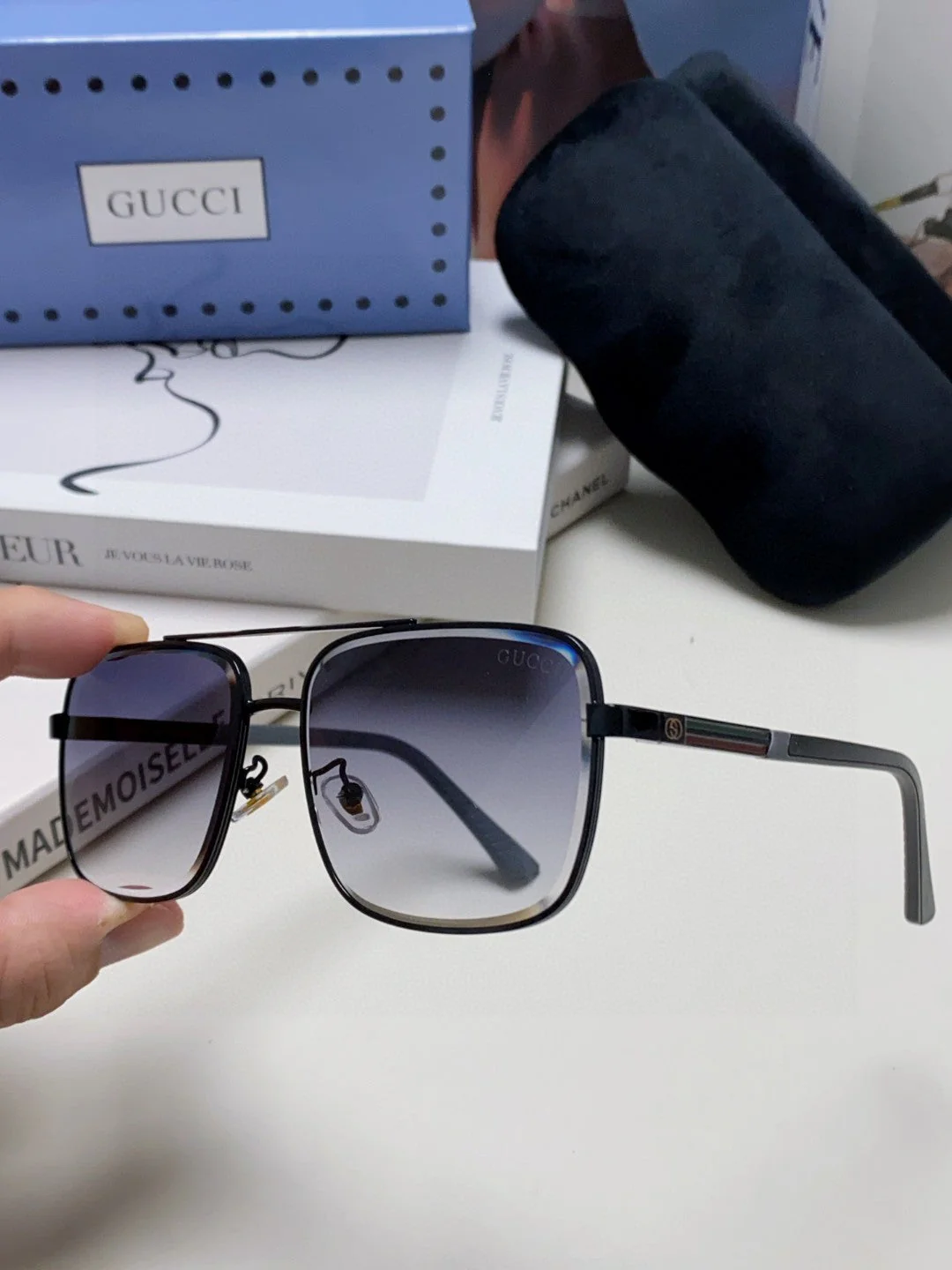 SQUARE FRAME SUNGLASSES 576880 IN METAL