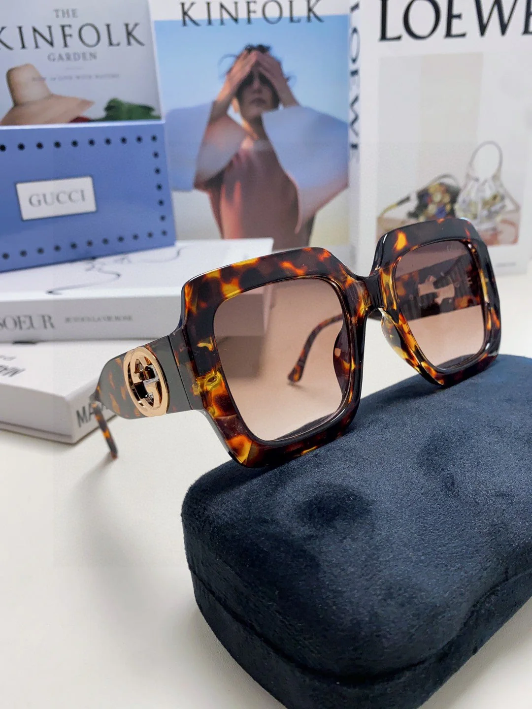 SQUARE FRAME SUNGLASSES GG0178S IN ACETATE EMBOSSED LOGO