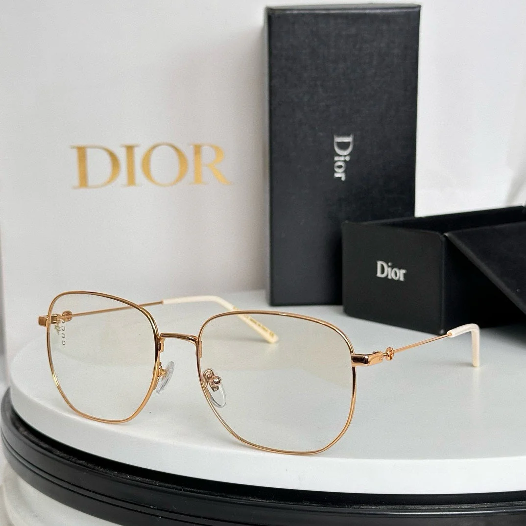 SQUARE FRAME SUNGLASSES GG0396O IN METAL