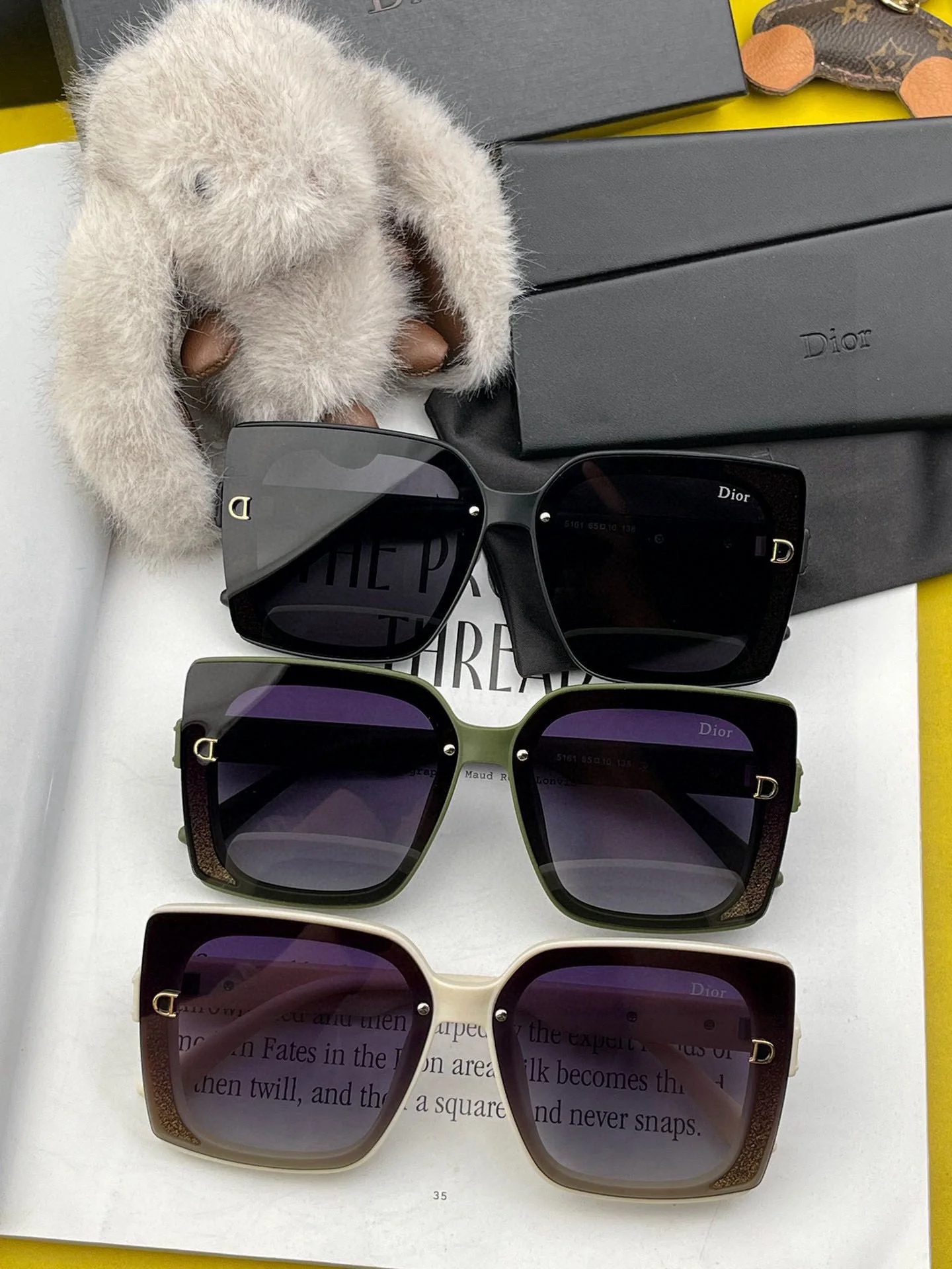 MONTAIGNE SUNGLASS CD1615 IN ACETATE