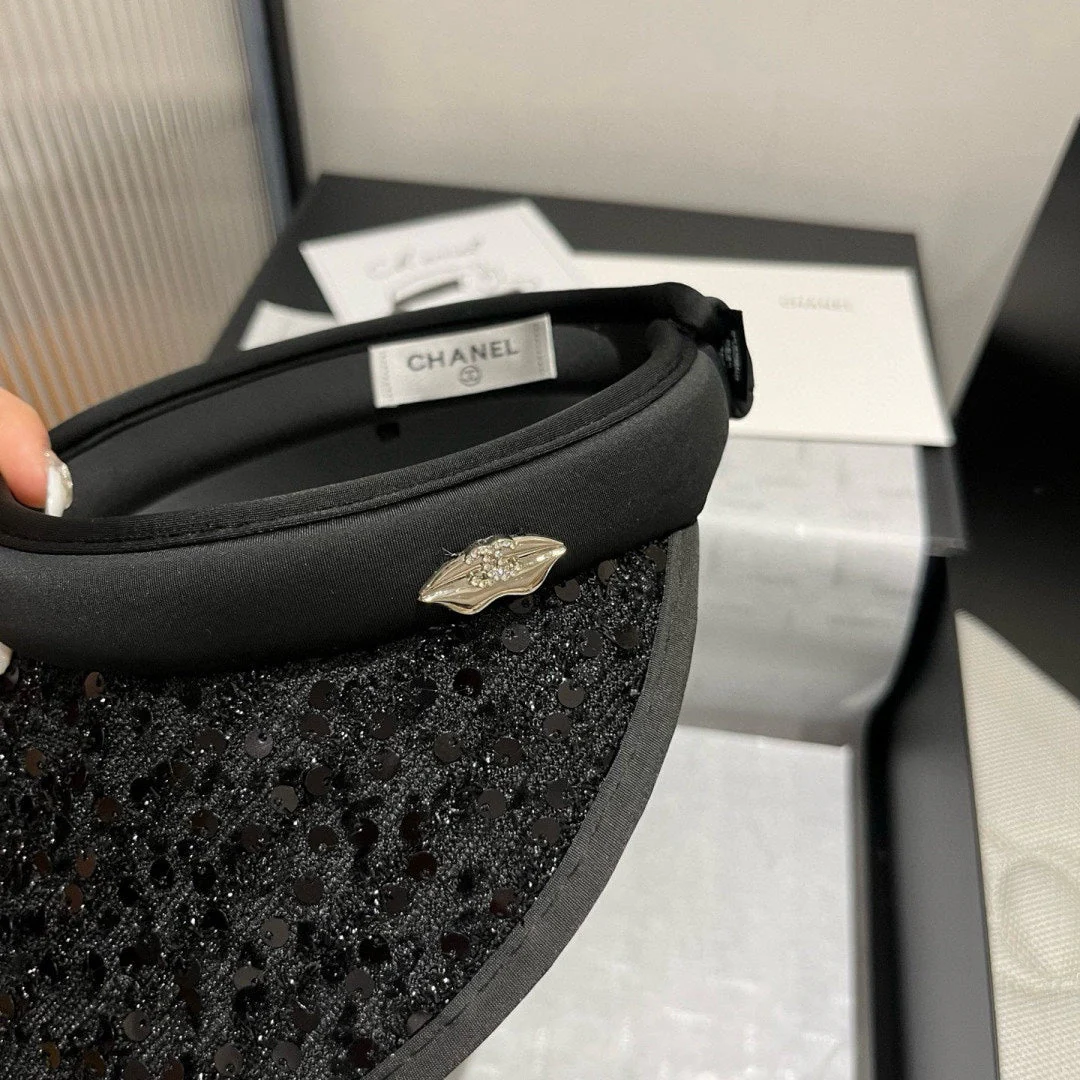 CC SUN HAT MODEL BLACK WITH SEQUINS 673928