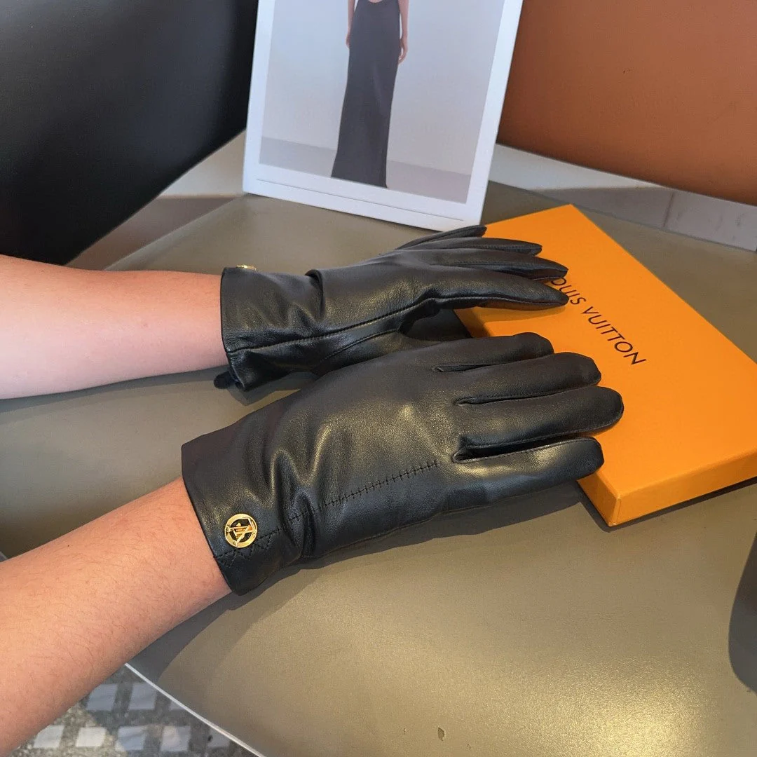LV GLOVES IN BLACK LAMBSKIN 466819