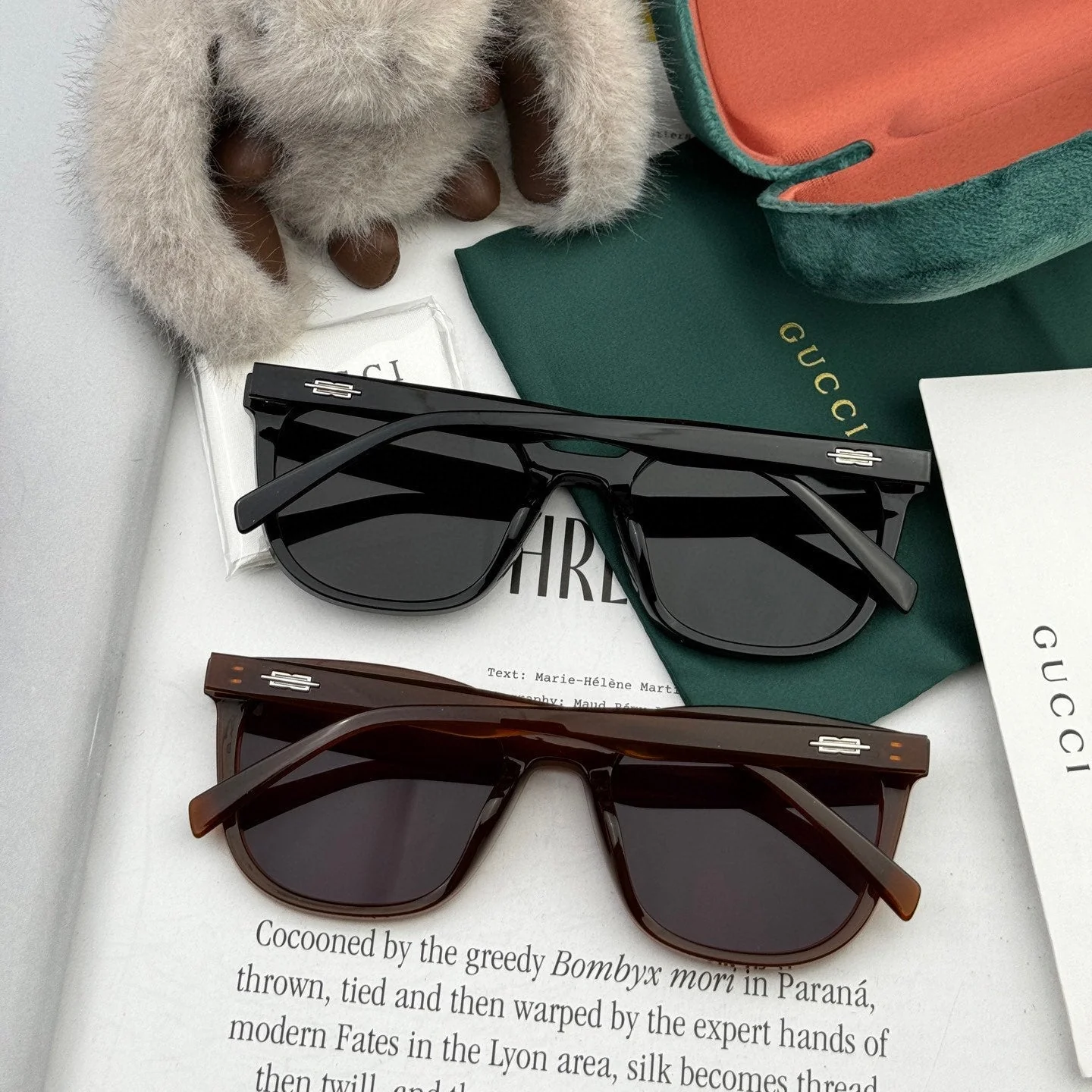 SQUARE FRAME SUNGLASSES G97722 IN ACETATE