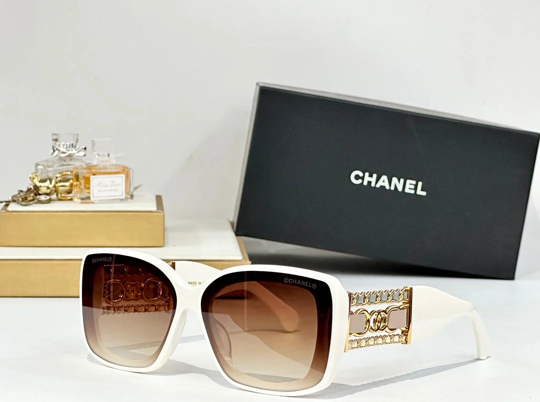 SQUARE SUNGLASSES CH5537Q IN ACETATE CHAIN METAL
