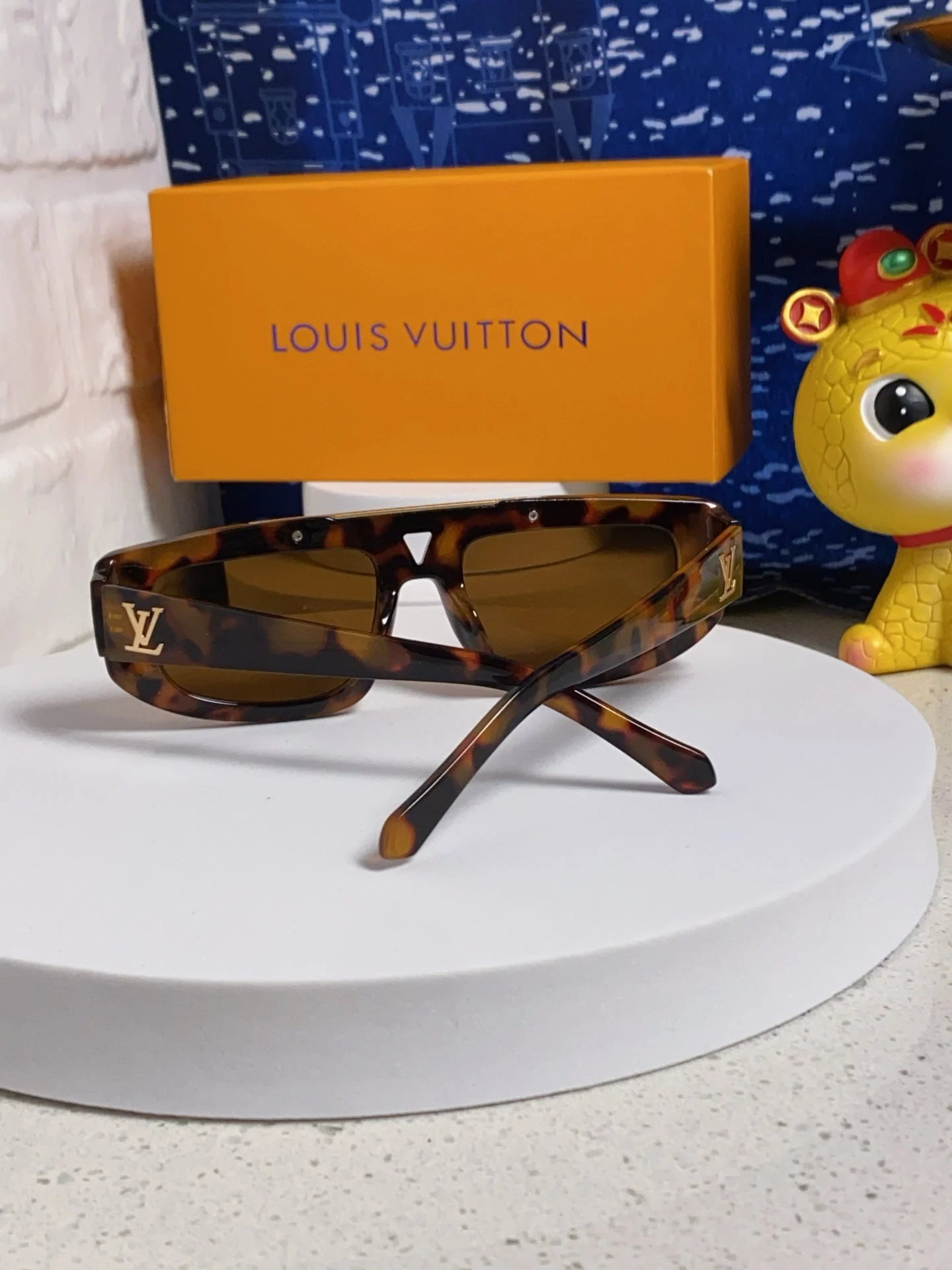 CLASH PILOT SUNGLASSES 567479 IN HAVANA ACTETE GOLD METAL
