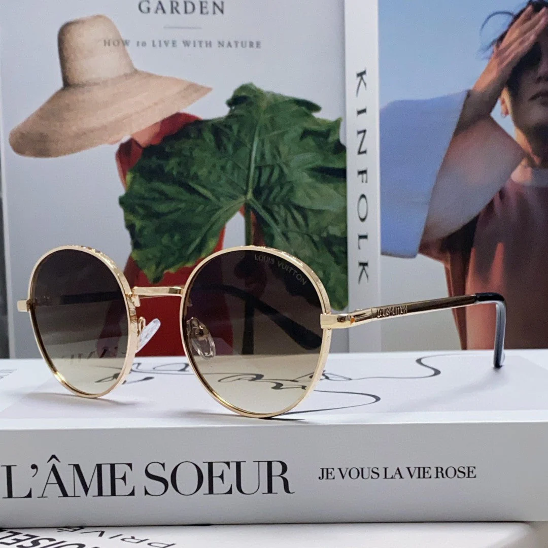 SIGNATURE ROUND SUNGLASS 581382 IN GOLD METAL BROWN SMOKE LENSES