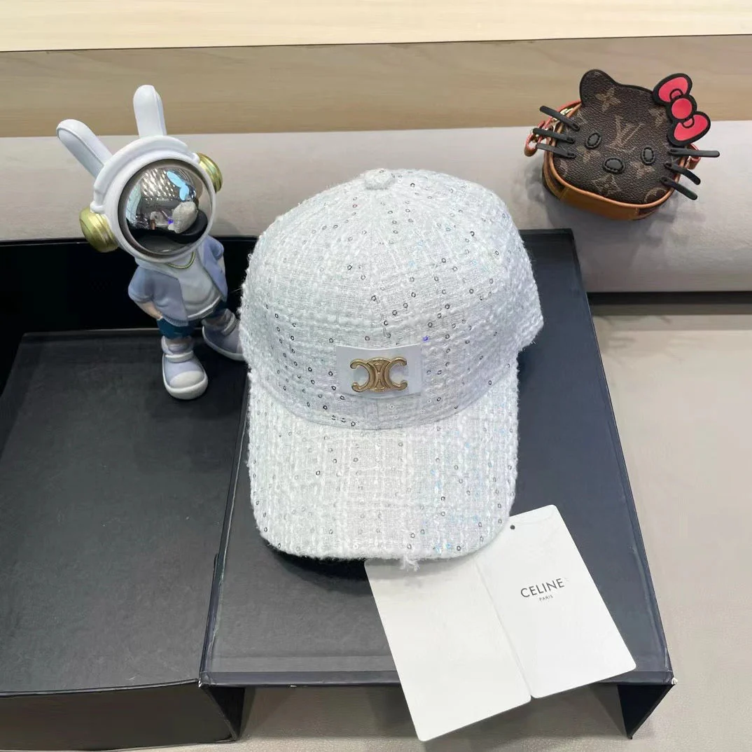 BASEBALL CAP MODEL 650507 IN WHITE TEXTURED SPARKLE FABRIC