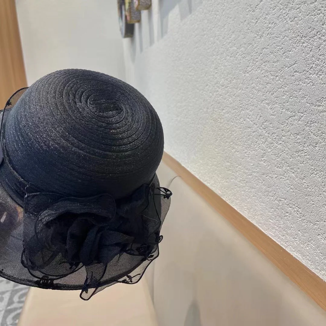 STRAW HAT WITH CHIFFON FLOWER BLACK 672760