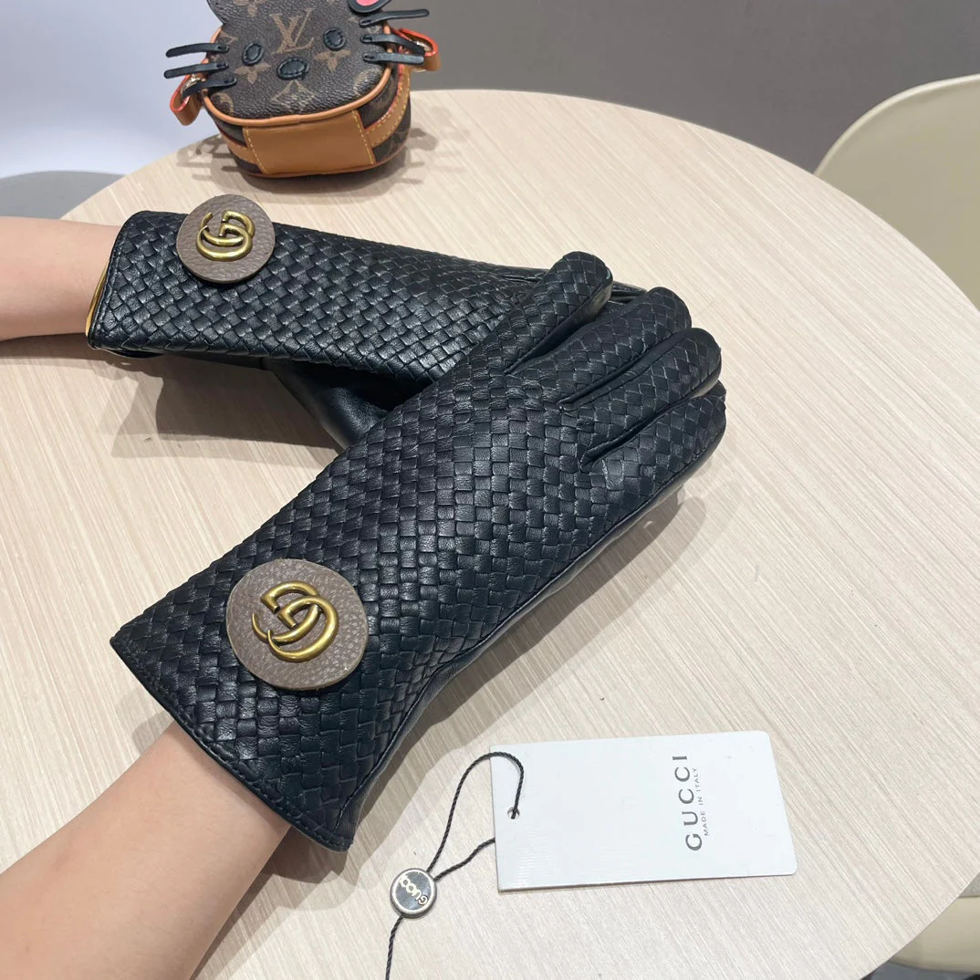 COUPLE GLOVES IN BLACK LAMBSKIN 439093