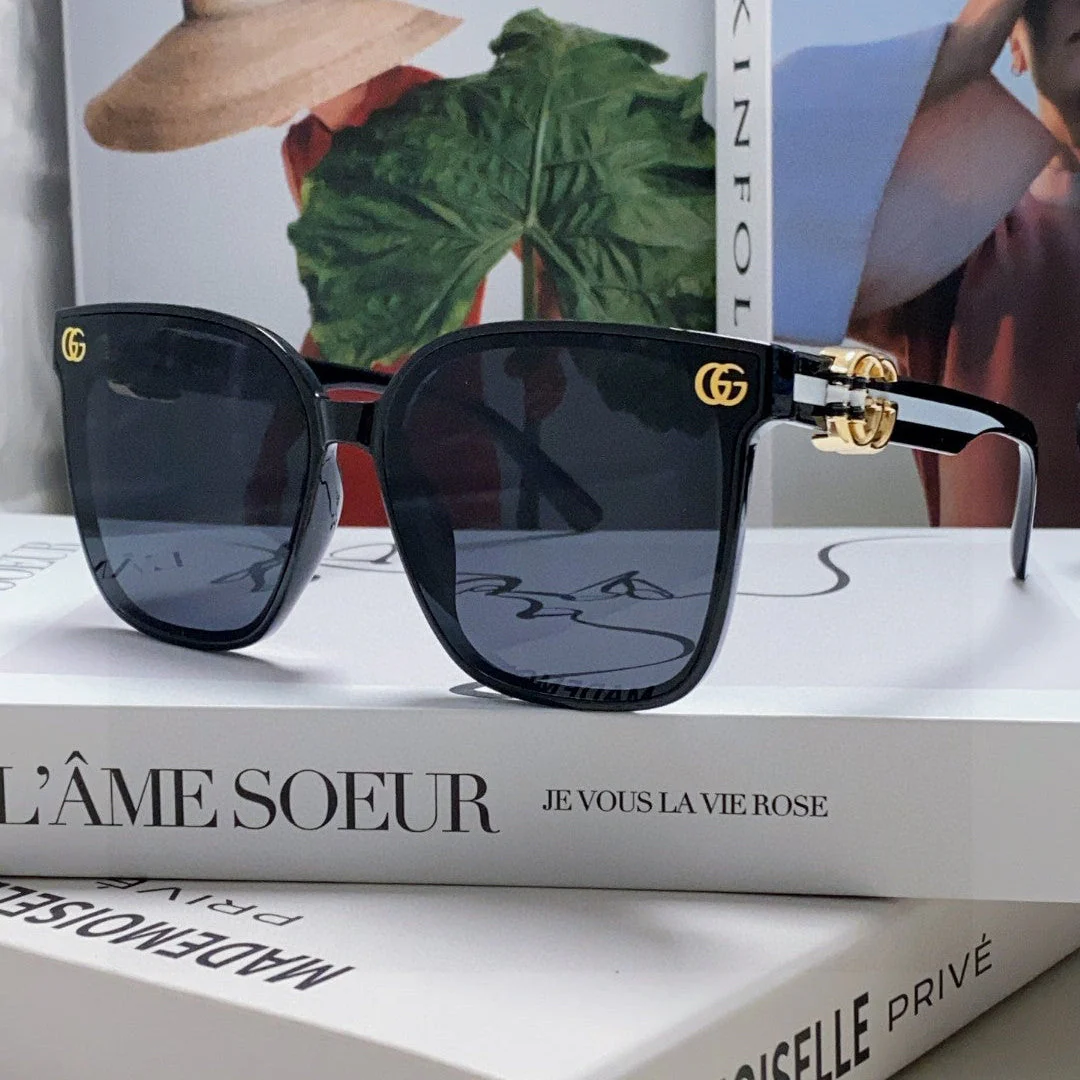 EMBOSSED LOGO BUTTERFLY FRAME SUNGLASSES 576876 IN ACETATE