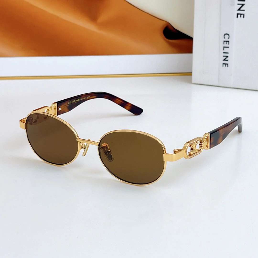 TRIOMPHE SUNGLASSES CL40253 IN METAL GRADIENT SMOKE LENSES