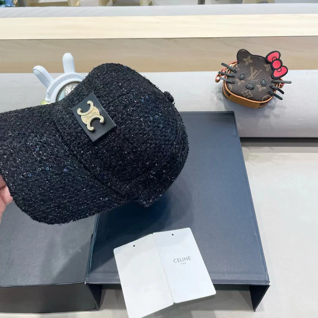 BASEBALL CAP MODEL 650508 IN BLACK TEXTURED SPARKLE FABRIC