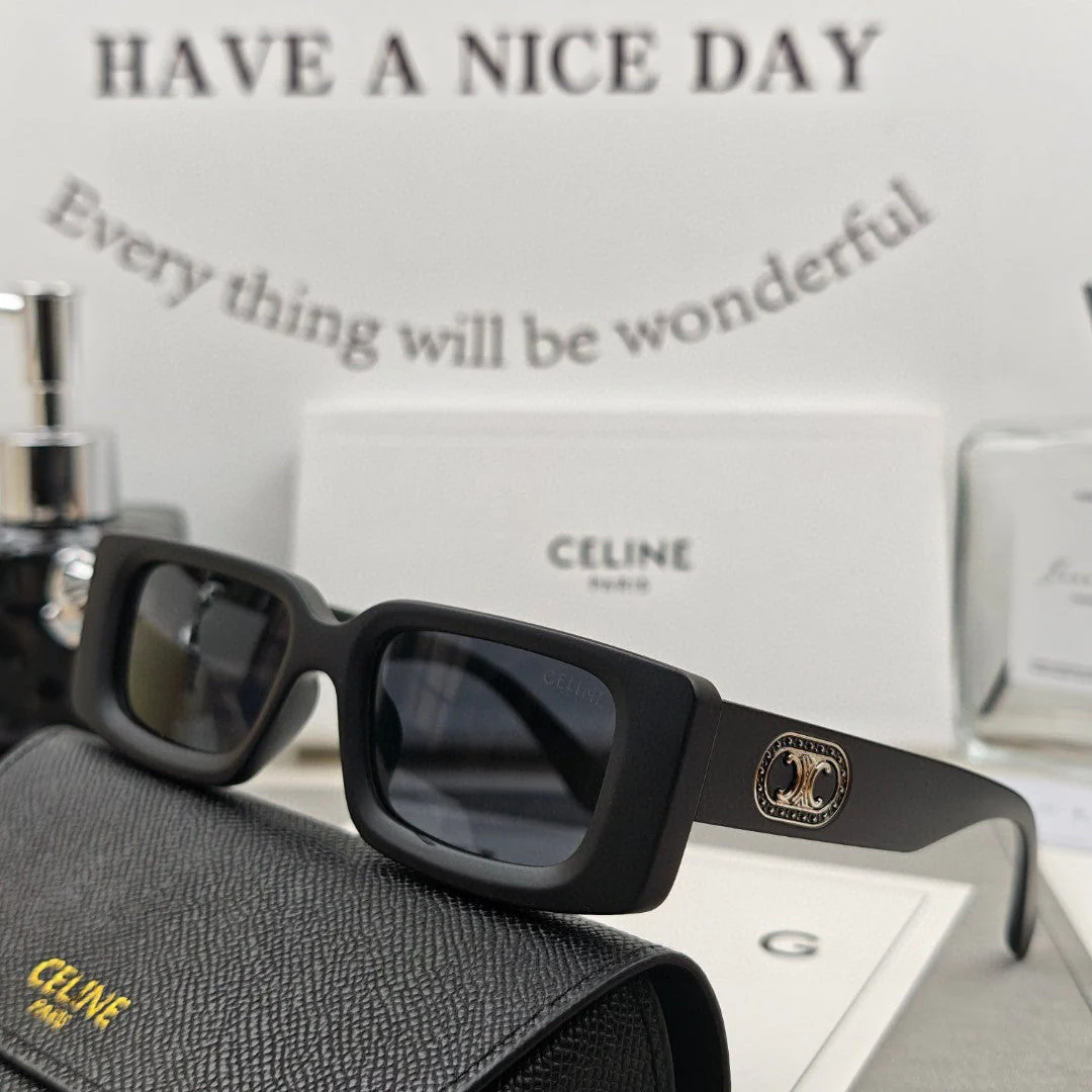 TRIOMPHE BOLD SQUARE SUNGLASSES 55148 IN ACETATE
