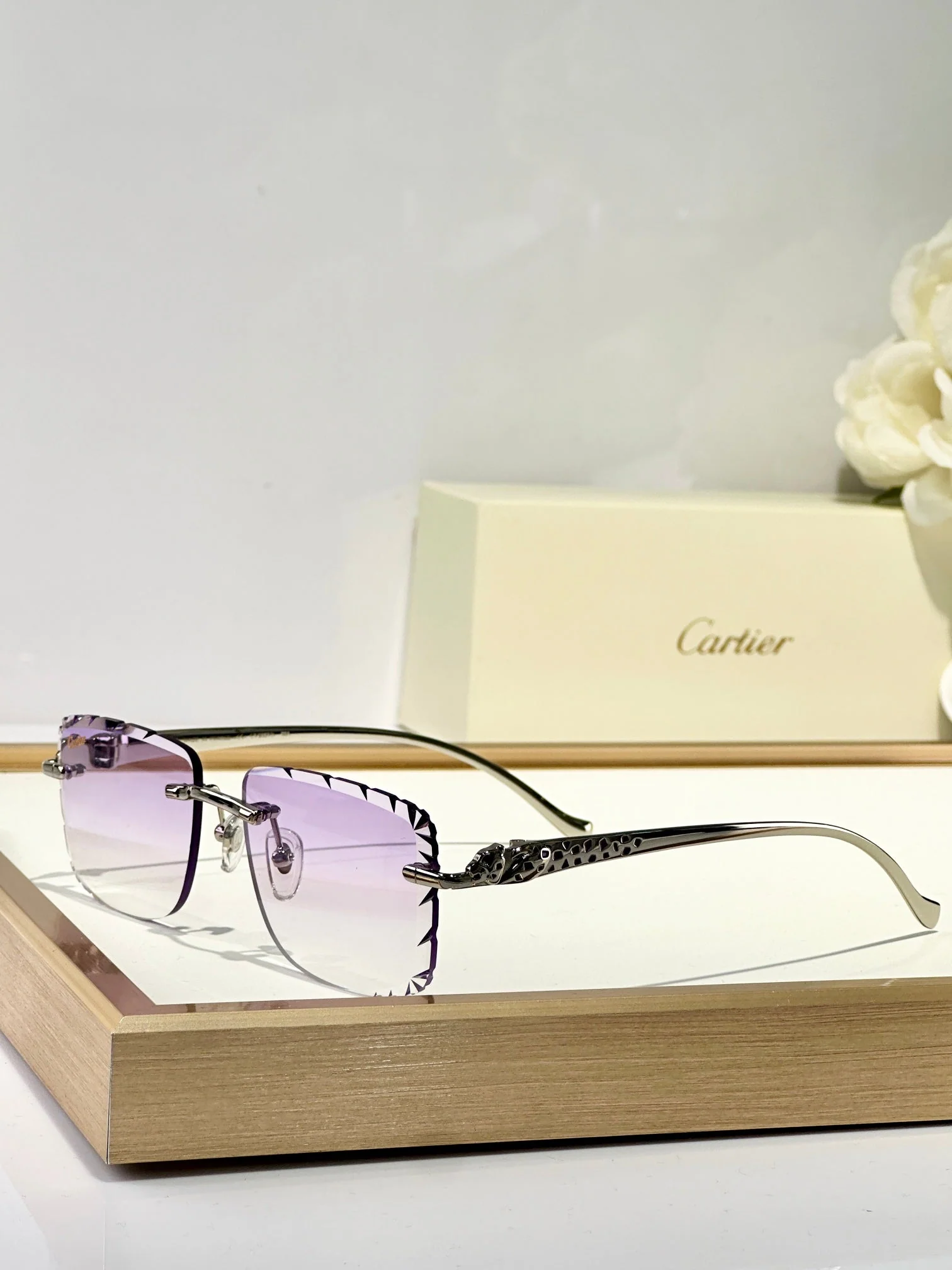 PANTHÈRE RIMLESS SQUARE FRAME SUNGLASSES 580908 IN METAL