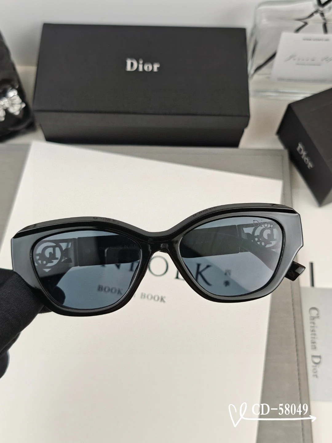 CAT EYE SUNGLASS 58049 IN ACETATE