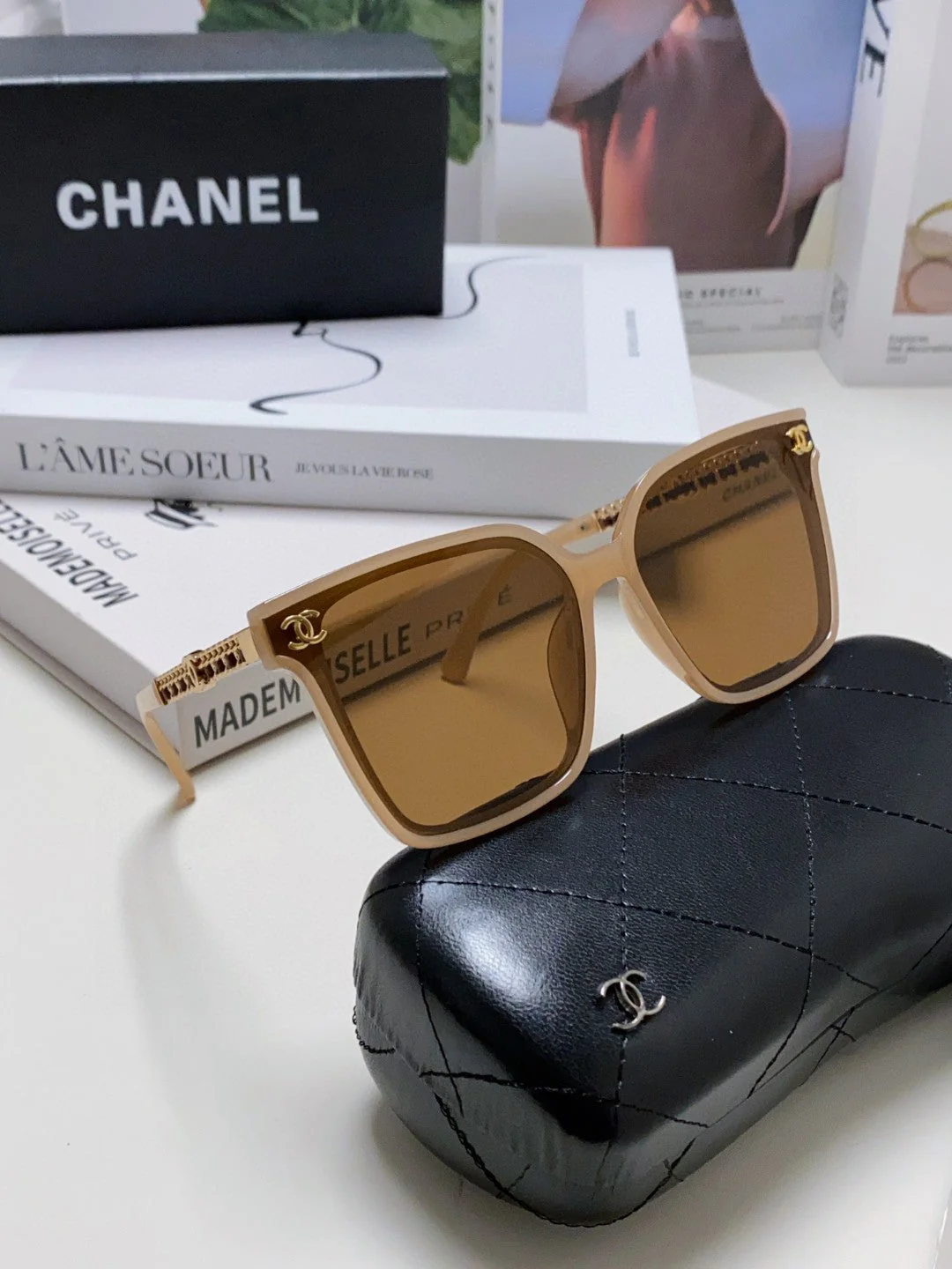 SQUARE SUNGLASSES 632884 IN BEIGE CLEAR ACETATE