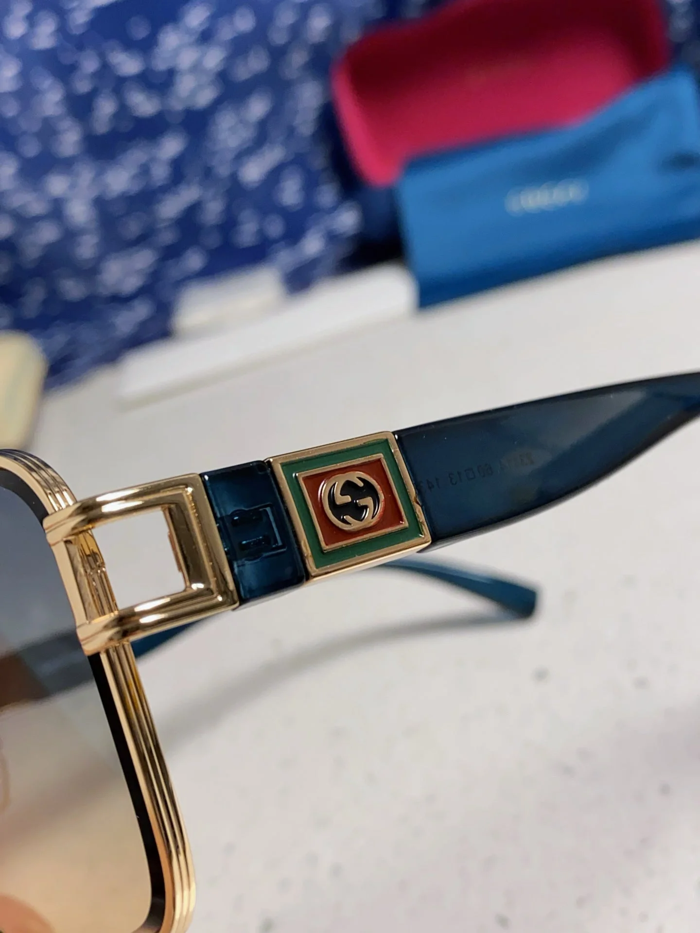 SQUARE FRAME SUNGLASSES 576906 IN METAL