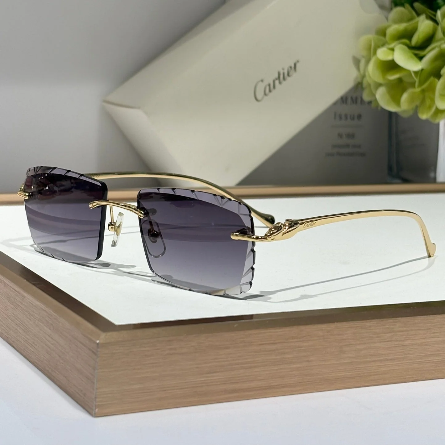 PANTHÈRE RECTANGULAR FRAME SUNGLASSES 563590 IN METAL