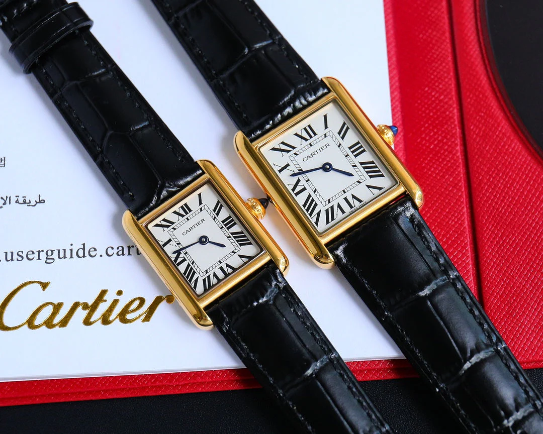 TANK MUST SMALL GOLD LEATHER STRAP WHITE DIAL