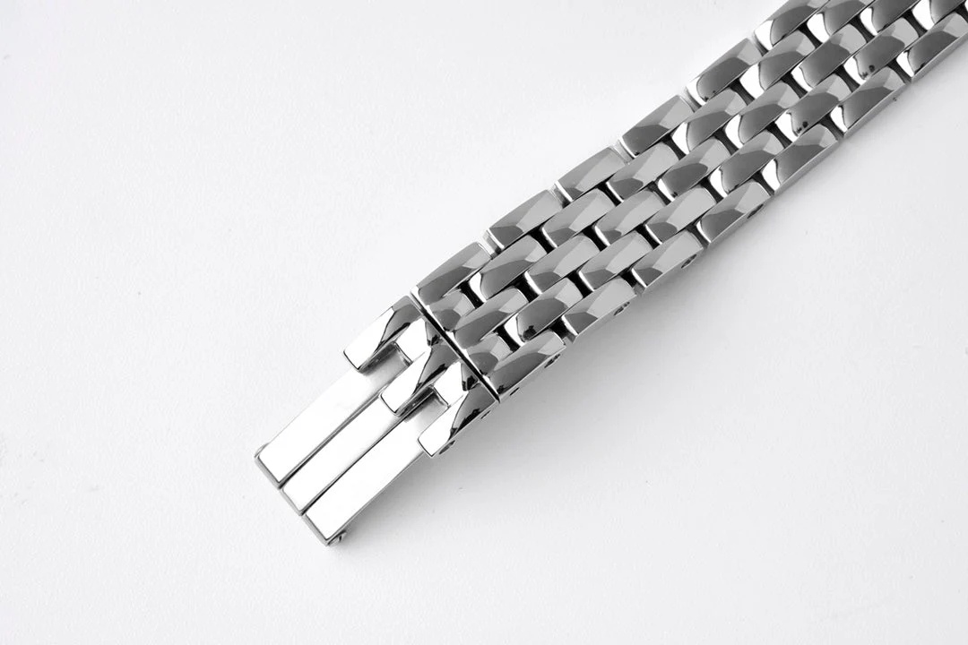 PANTHERE DE CARTIE 22MM QUARTZ STEEL WHITE DIAL