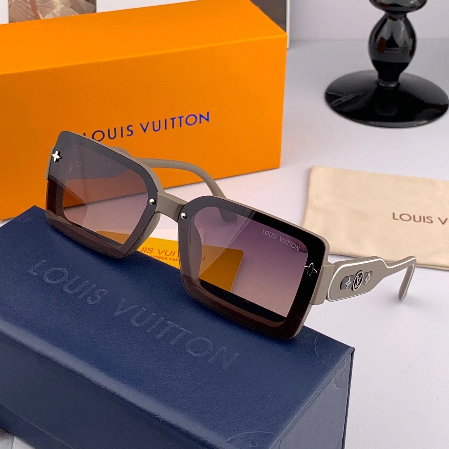 RECTANGLE SUNGLASSES L6771 IN ACETATE