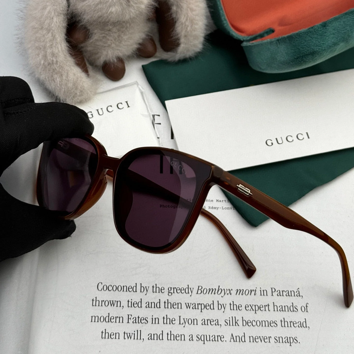 SQUARE FRAME SUNGLASSES G97722 IN ACETATE