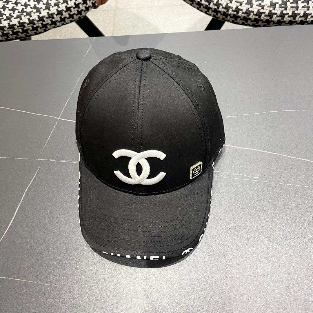 BASEBALL HAT BLACK WITH LETTERING TRIM 672538