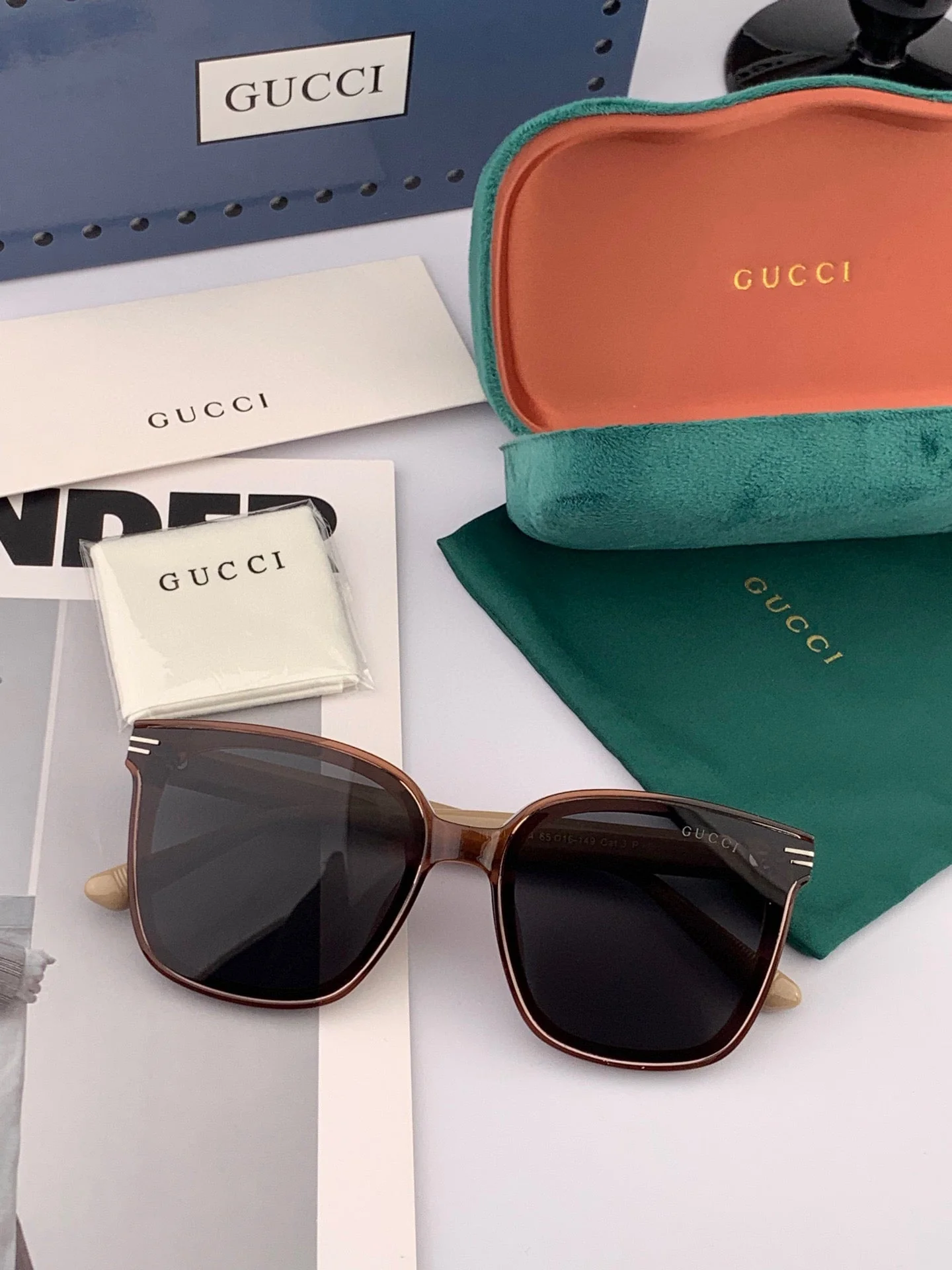 SQUARE FRAME SUNGLASSES G07711 IN ACETATE