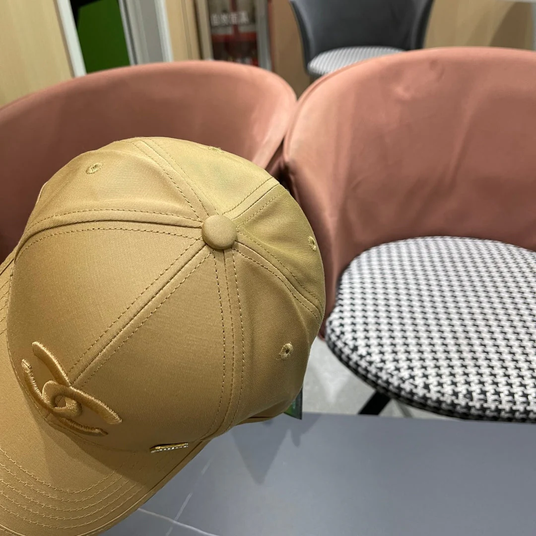 BASEBALL HAT YELLOW WITH LETTERING TRIM 672539