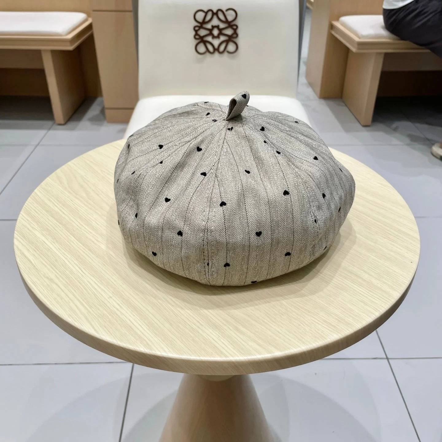 BERET HAT POLKA DOT GREIGE 672670