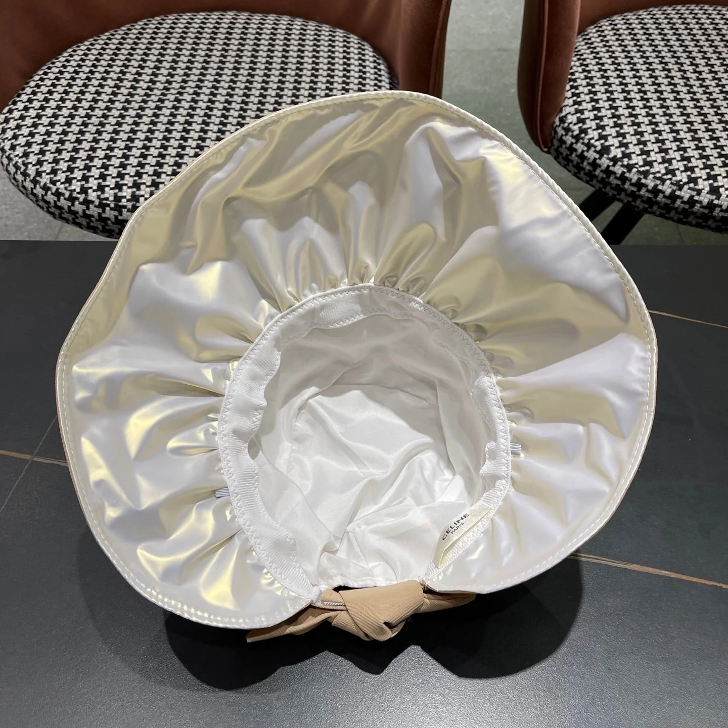 CELINE 25S BUCKET HAT 734982 IN BEIGE