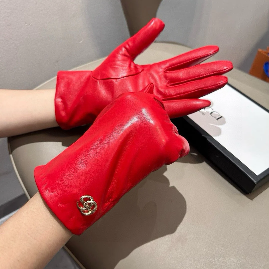 TOUCHSCREEN GLOVES IN RED LAMBSKIN AND SHEARLING LINING 463862
