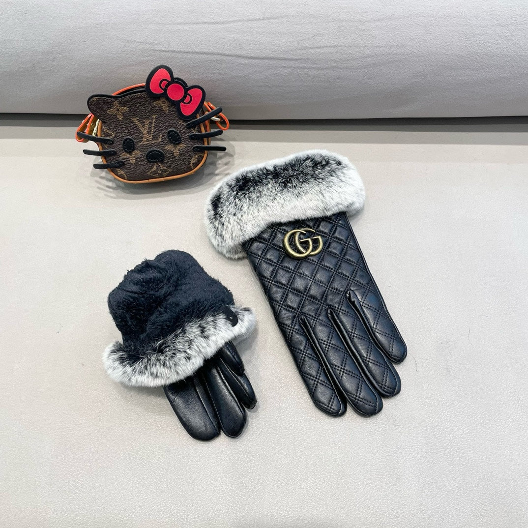 TOUCHSCREEN GLOVES IN BLACK RABBIT FUR AND LAMBSKIN 444433