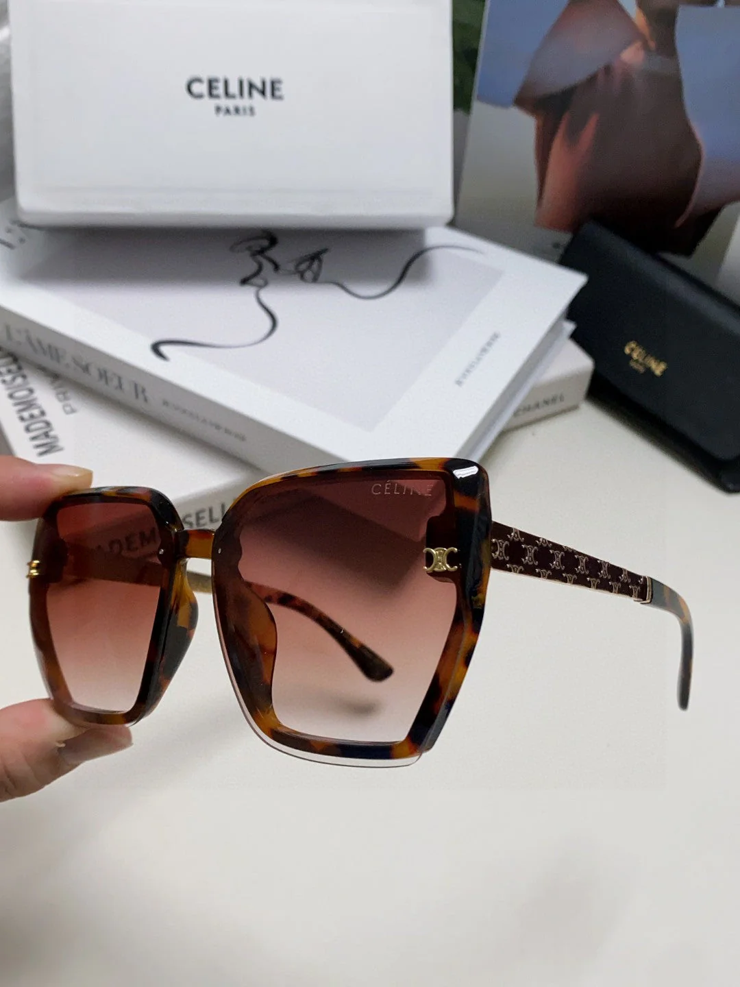 TRIOMPHE SUNGLASS 497830 IN HAVANA ACETATE EMBOSSED LOGO