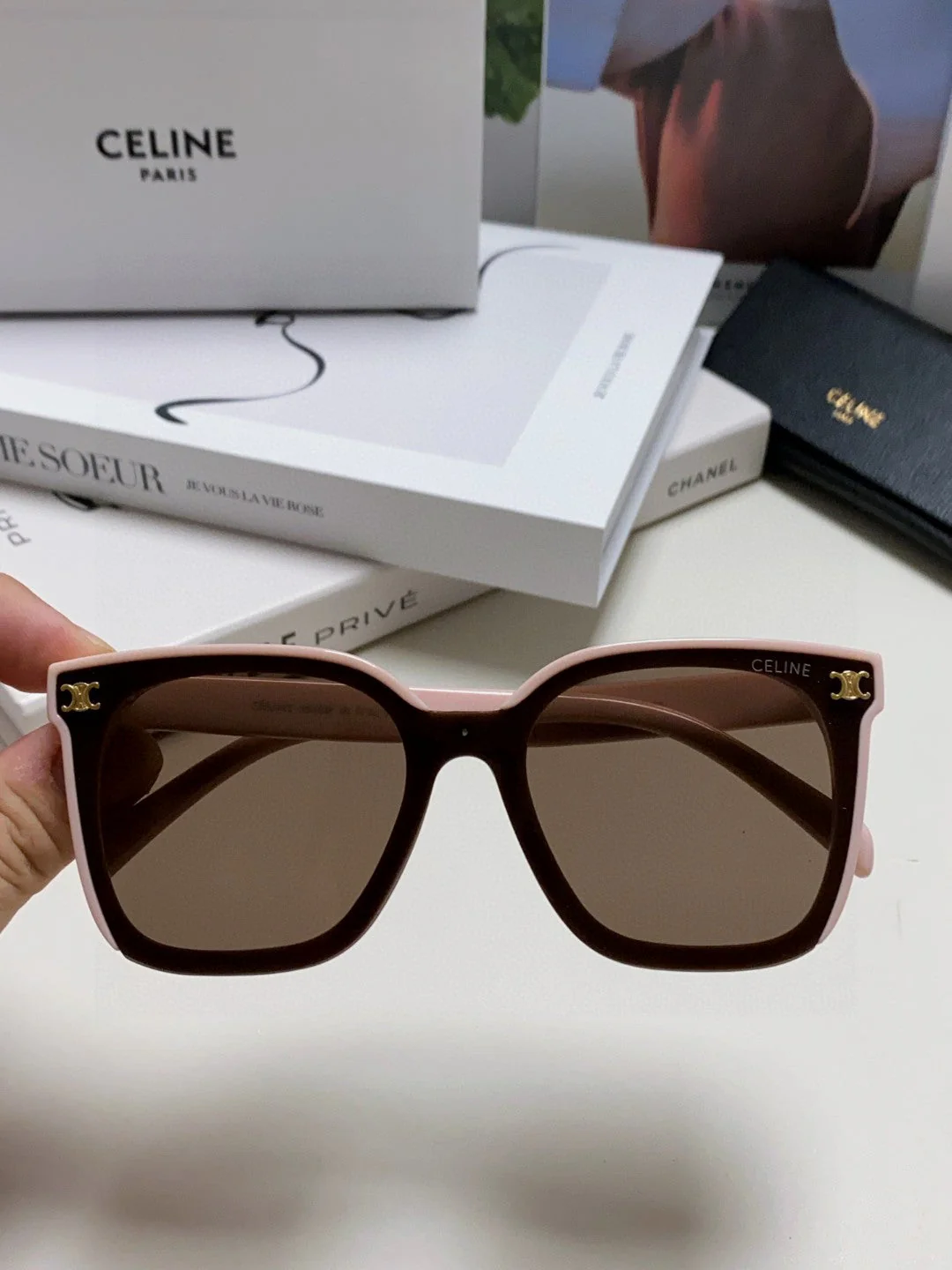 TRIOMPHE SUNGLASSES 552774 IN BABY PINK ACETATE TEXT LOGO