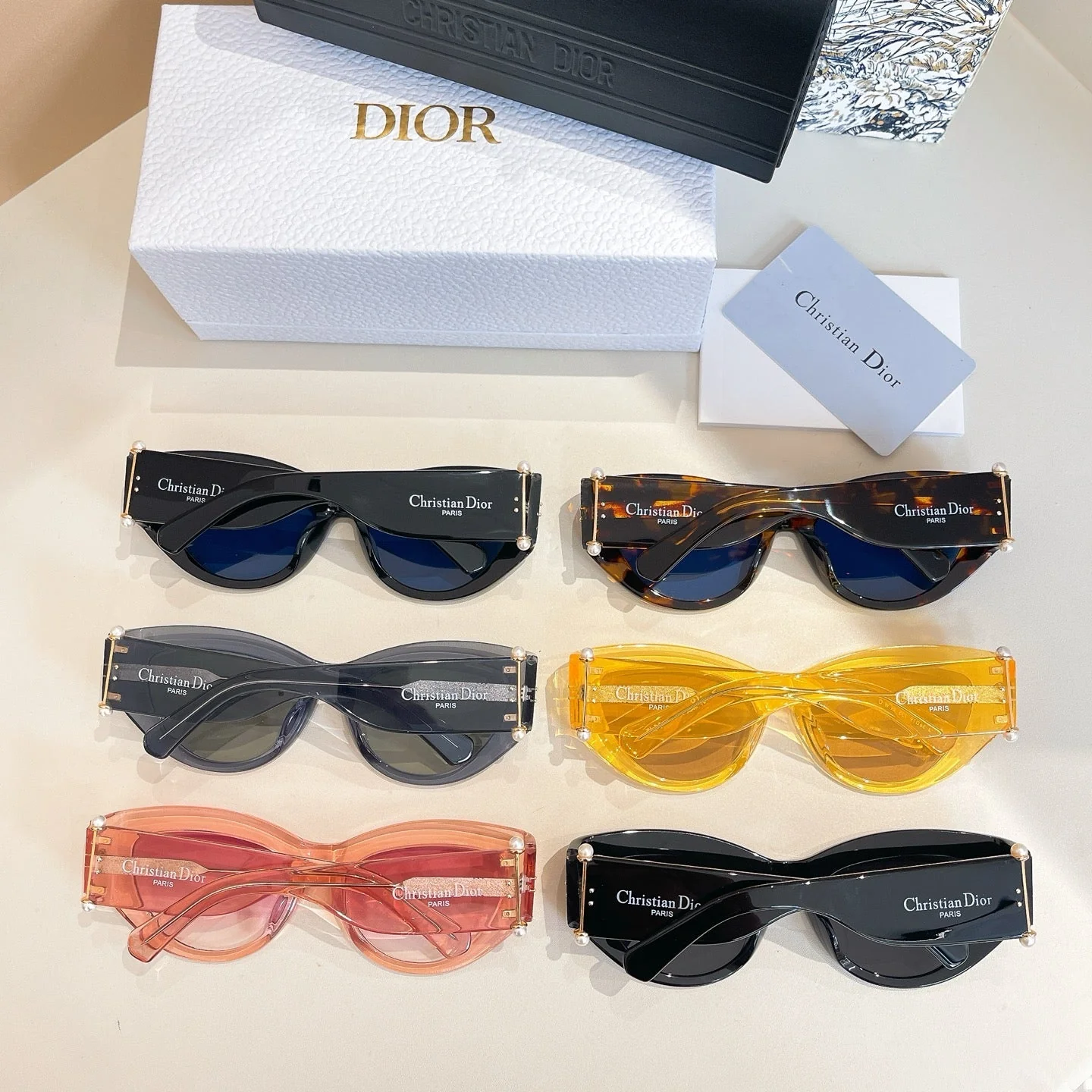 SIGNATURE SUNGLASS TRIABLE B1F IN ACETATE