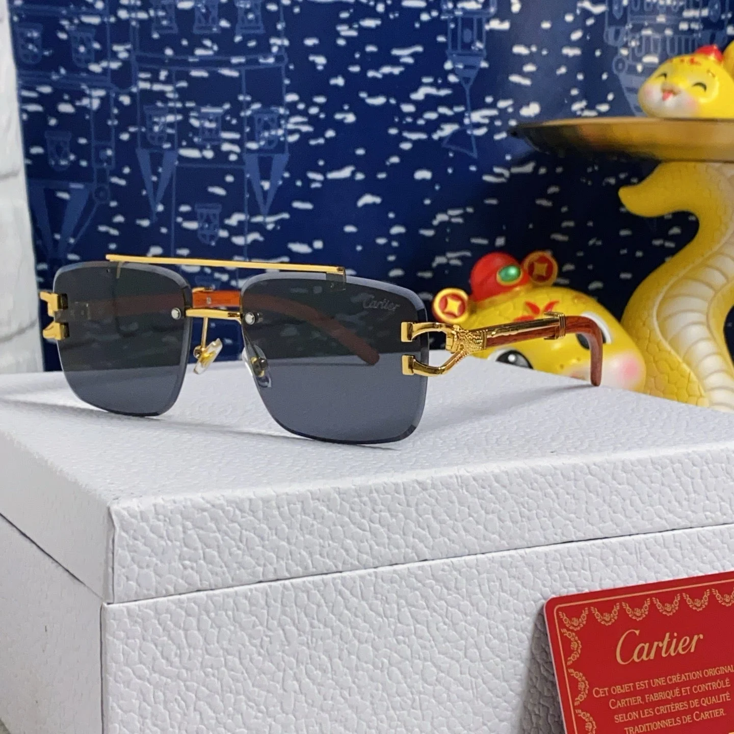 C DE SQUARE FRAME SUNGLASSES 522656 IN METAL AND WOODEN