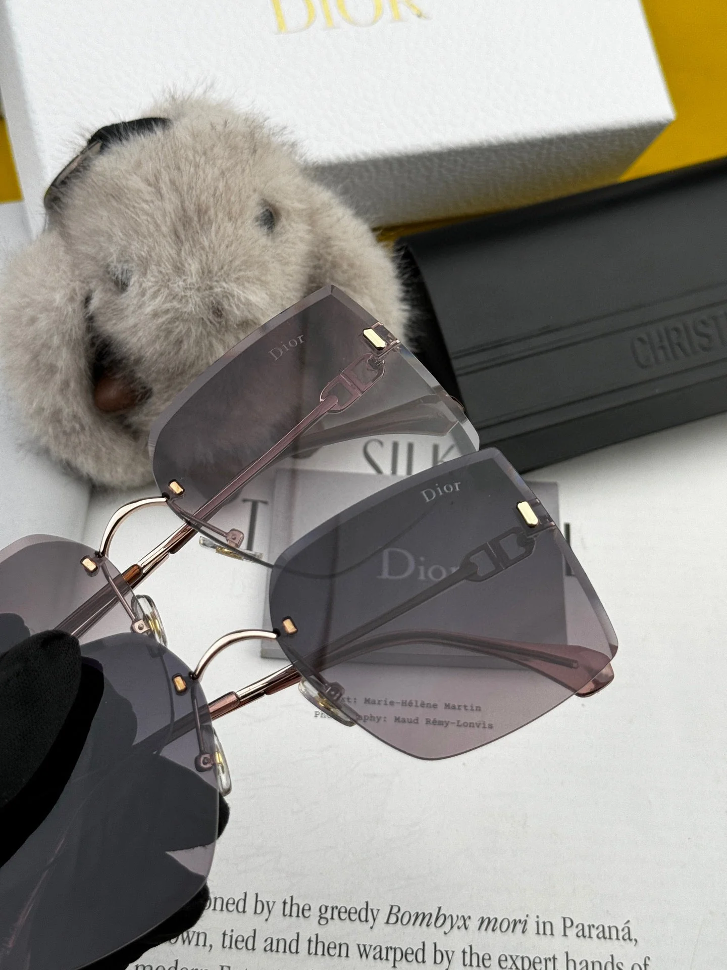 MONTAIGNE SUNGLASS CD3641 IN METAL