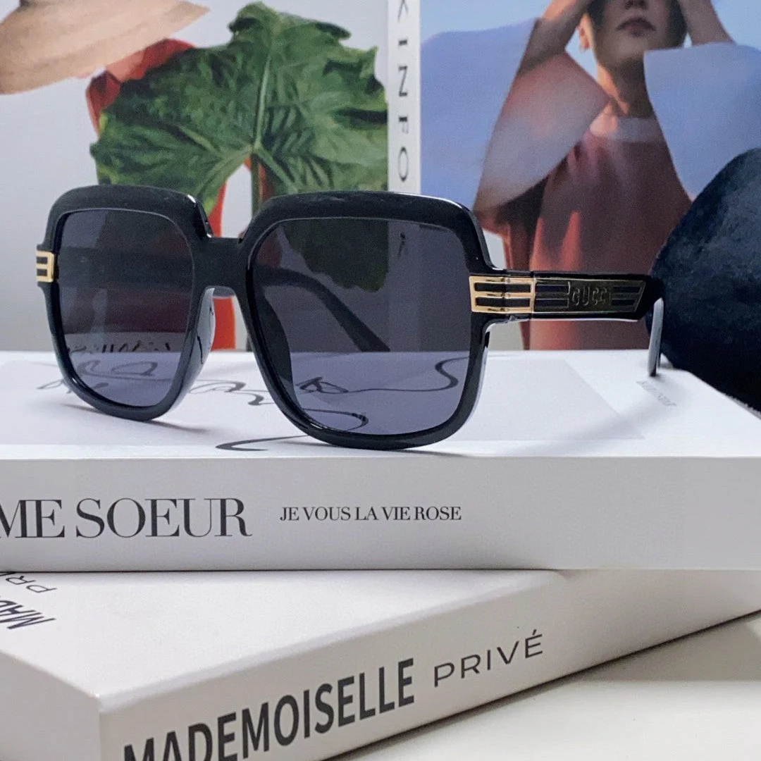 SQUARE FRAME SUNGLASSES 570231 IN ACETATE AND METAL