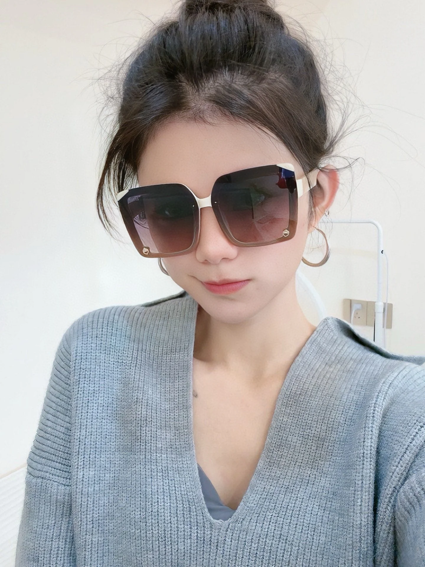 MONTAIGNE SUNGLASS D7191 IN ACETATE
