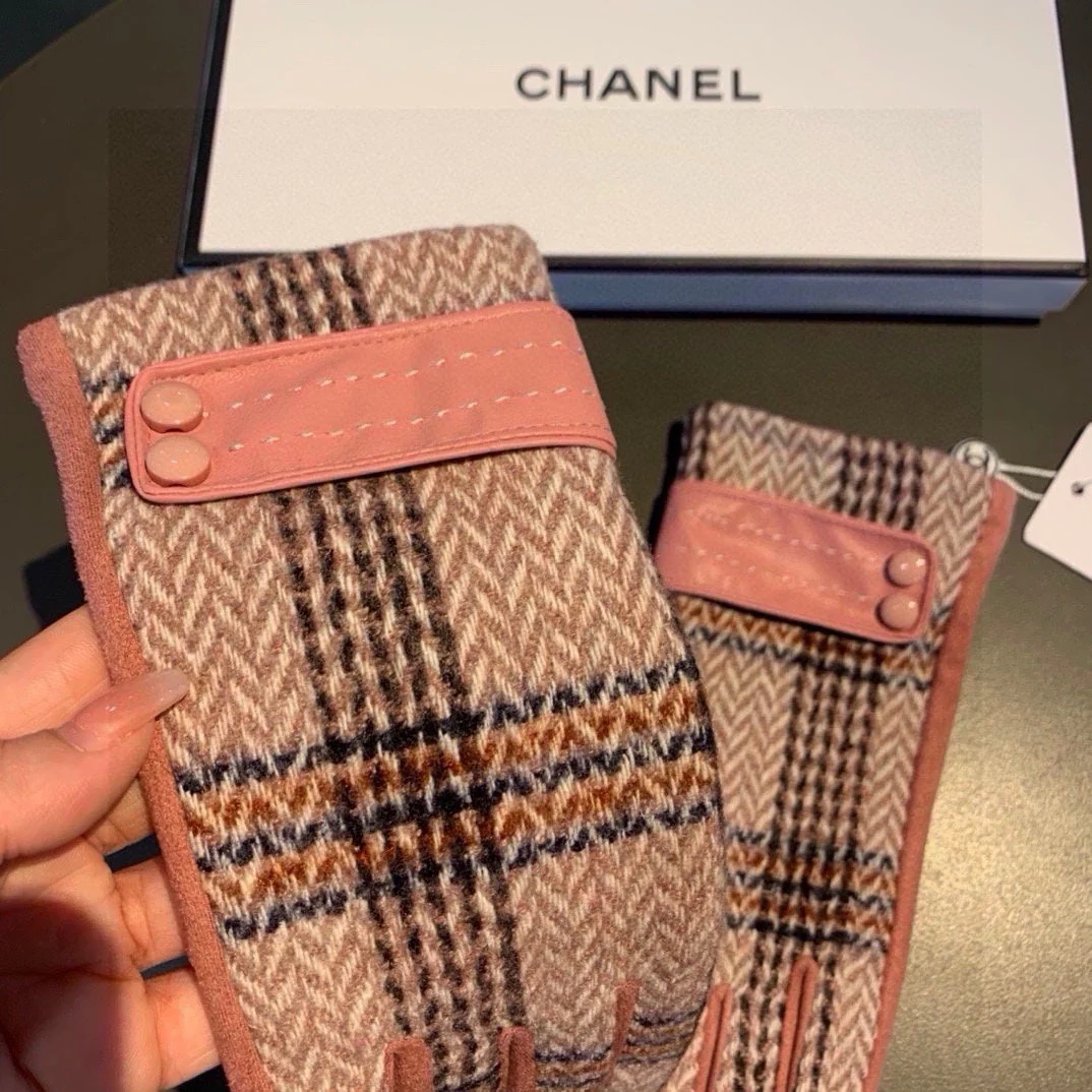 GLOVES IN COLORFUL WOOL 429244