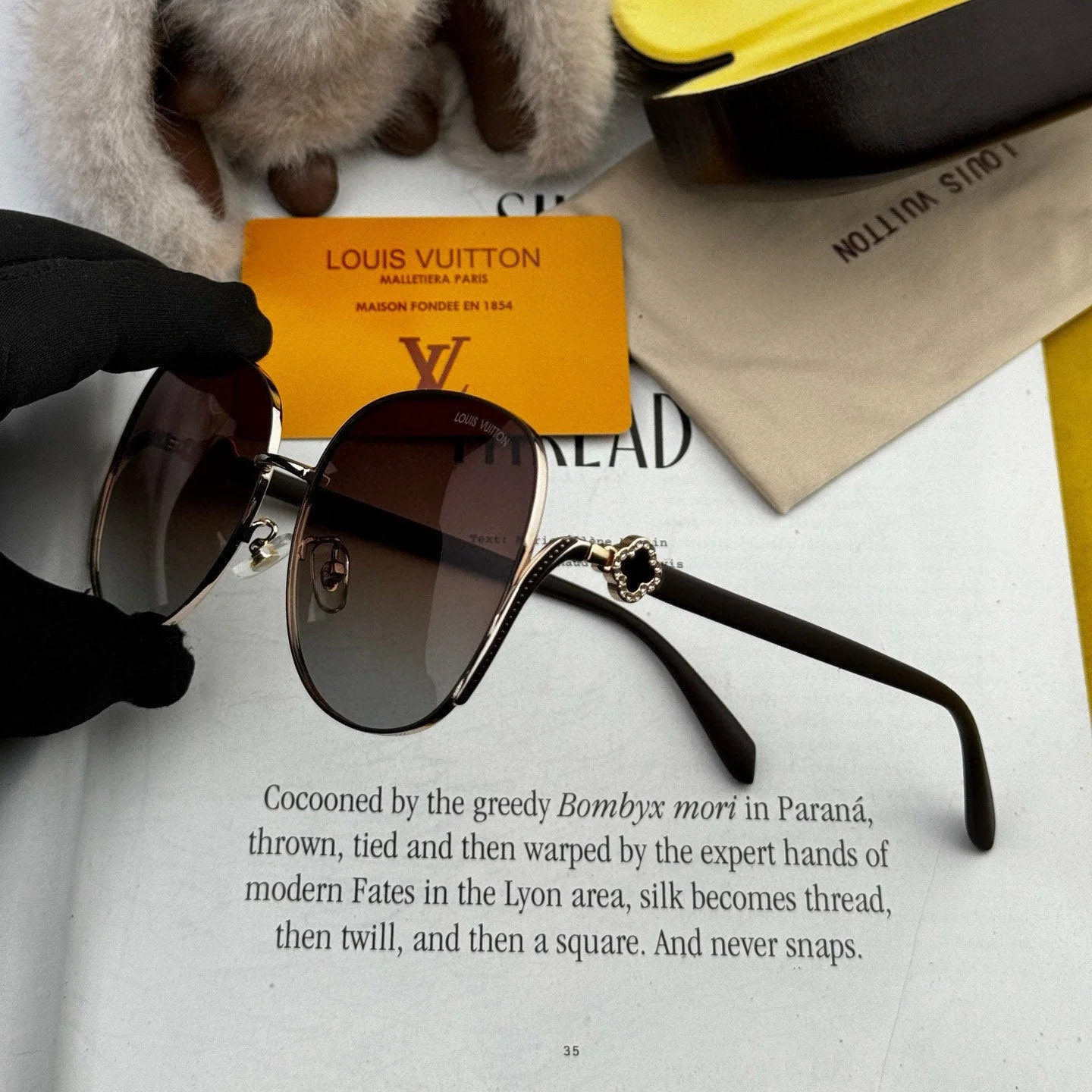 SIGNATURE ROUND SUNGLASSES L8638 IN METAL