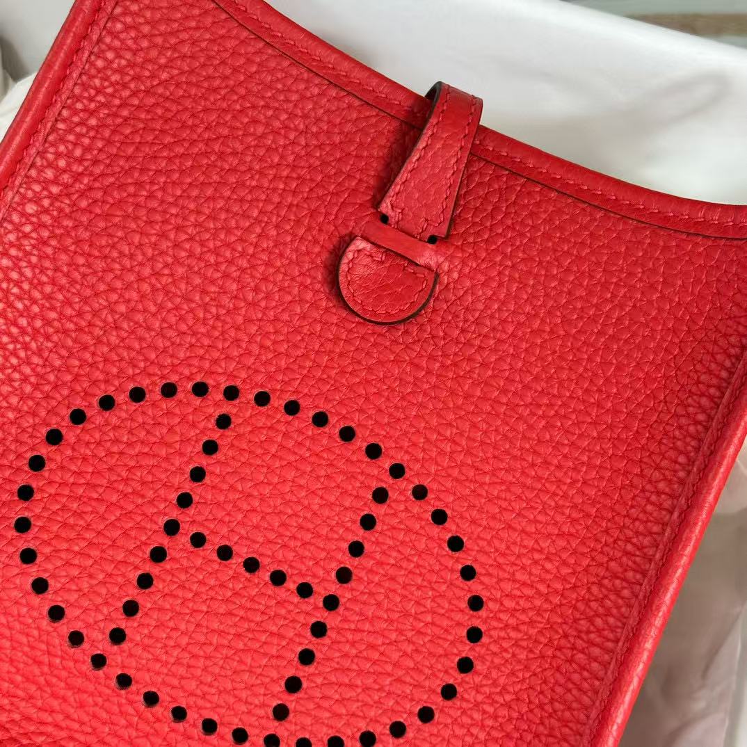 Evelyn 16-29 Custom-made