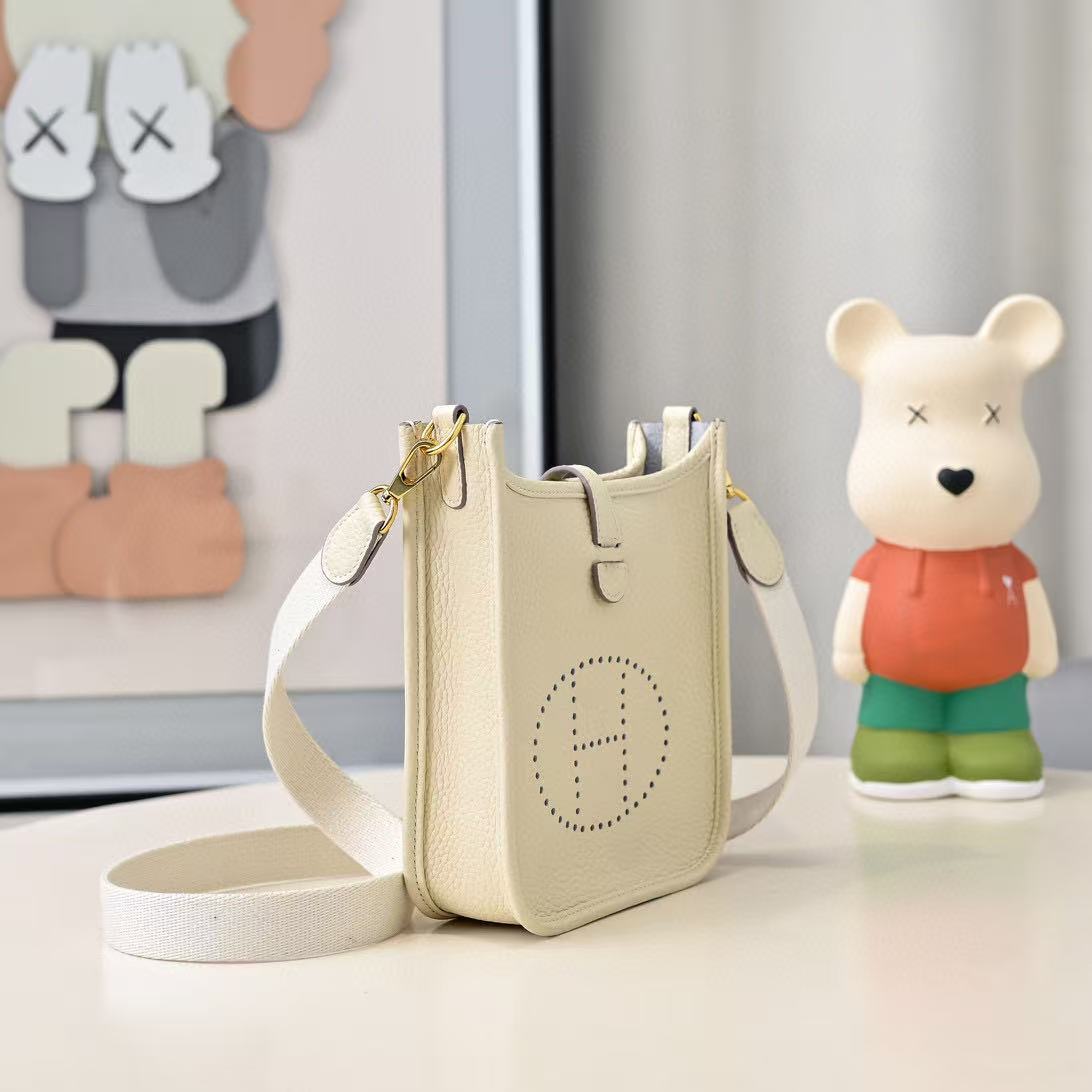 Evelyn 16-29 Custom-made