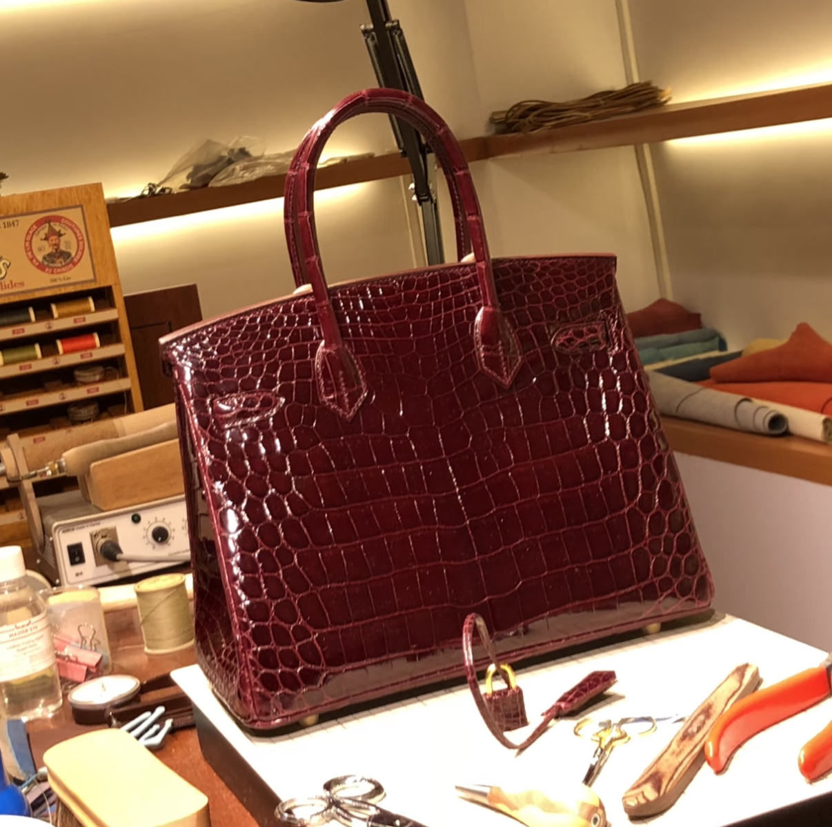 Birkin 25-35 Bordeaux Red Alligator Leather Customization