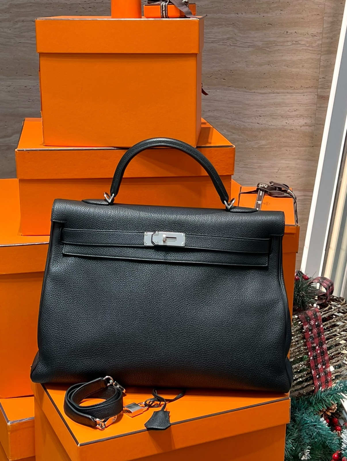 Kelly 40 black silver buckle TOGO leather custom